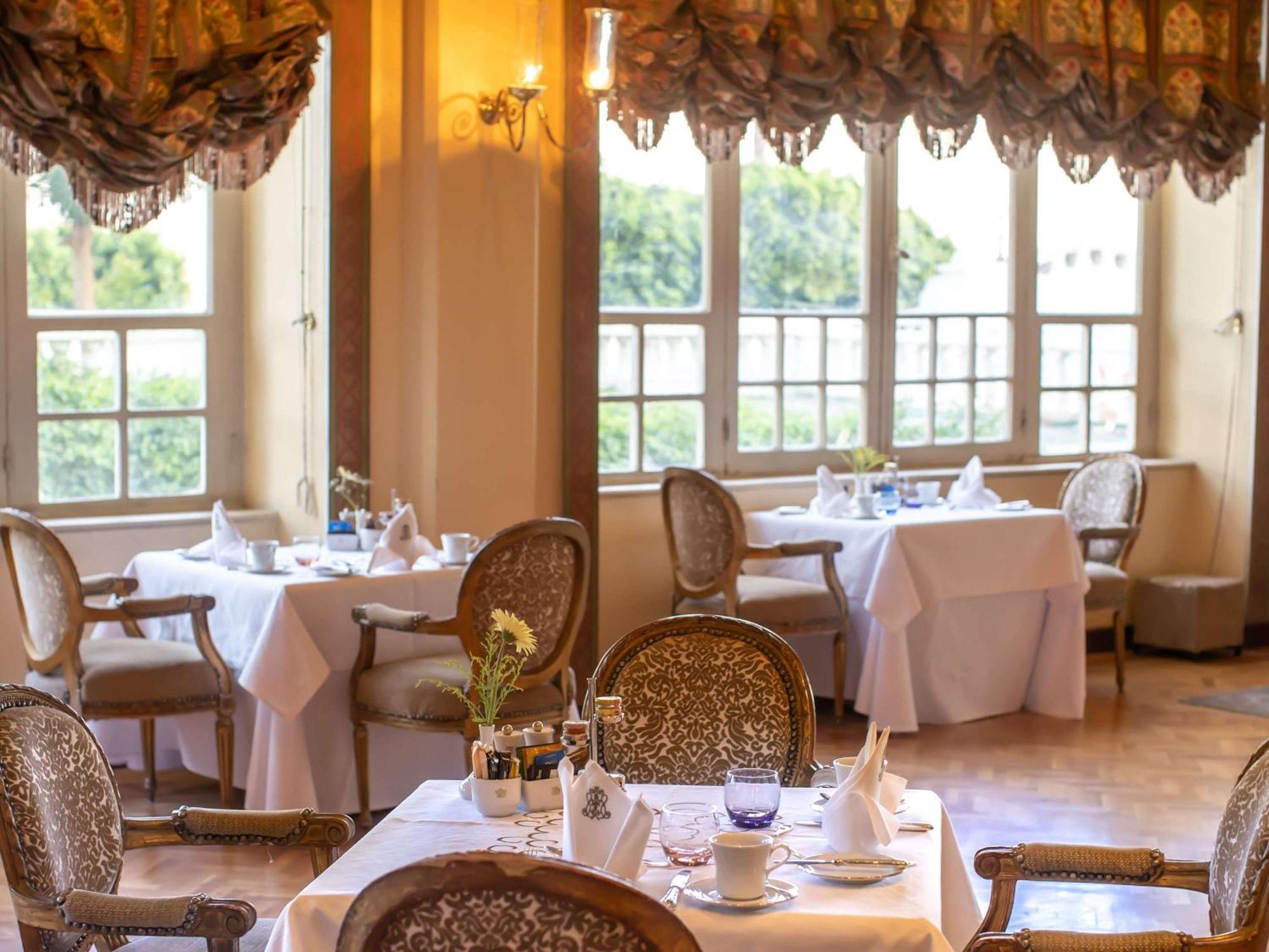 พาวิเลียน วินเทอร์ ลักซอร์ Hotel ภายนอก รูปภาพ The restaurant