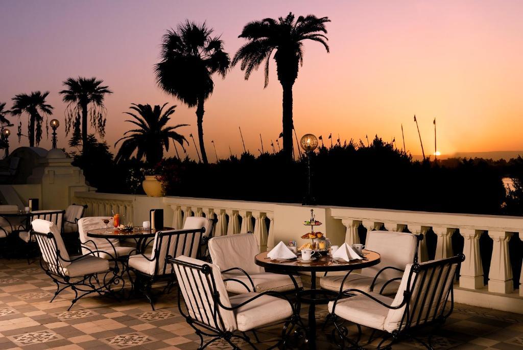 พาวิเลียน วินเทอร์ ลักซอร์ Hotel ภายนอก รูปภาพ The hotel's terrace